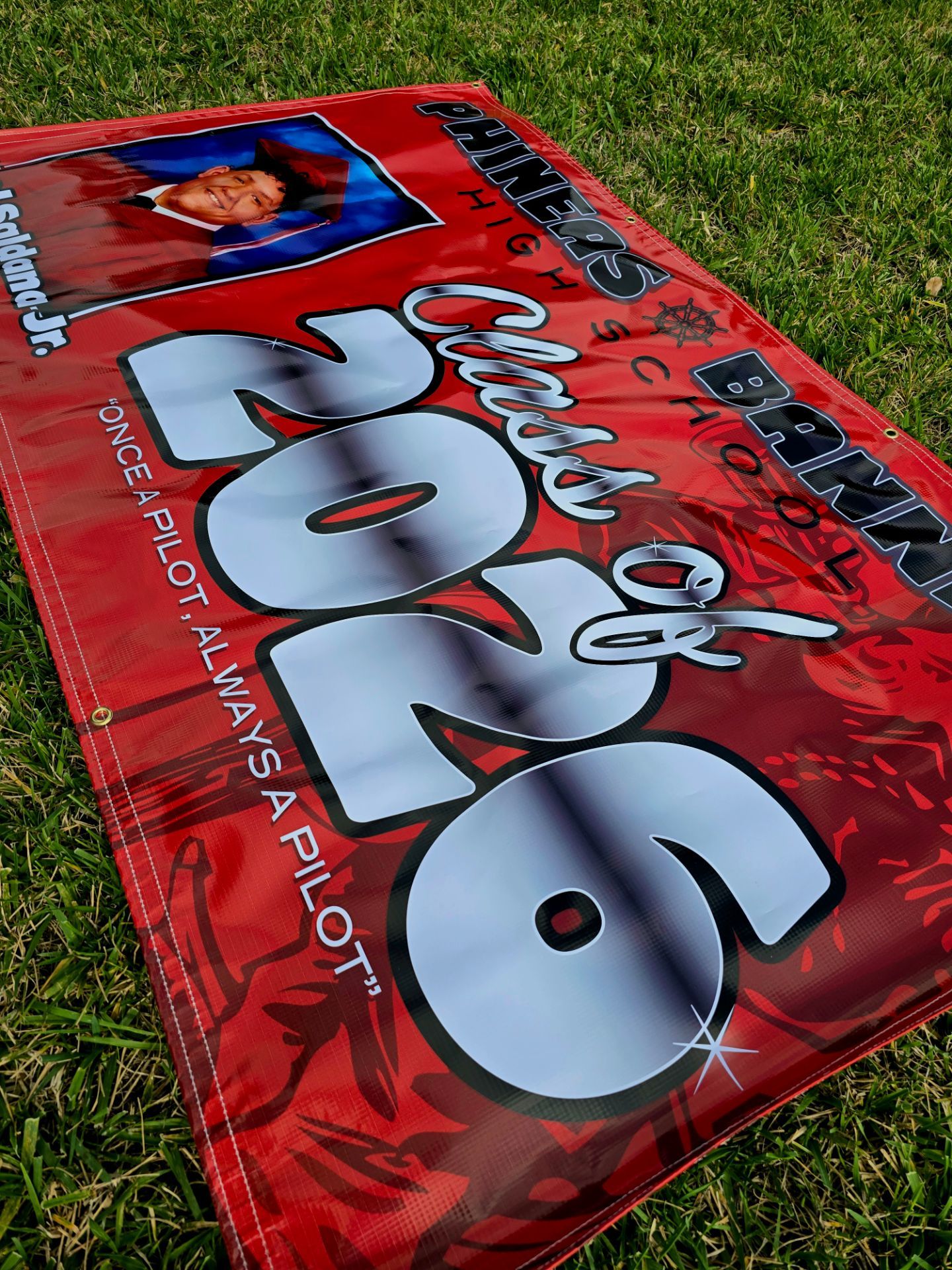 CUSTOM GRADUATION BANNER 2ftX4ft for Sale in Chino Hills, CA - OfferUp