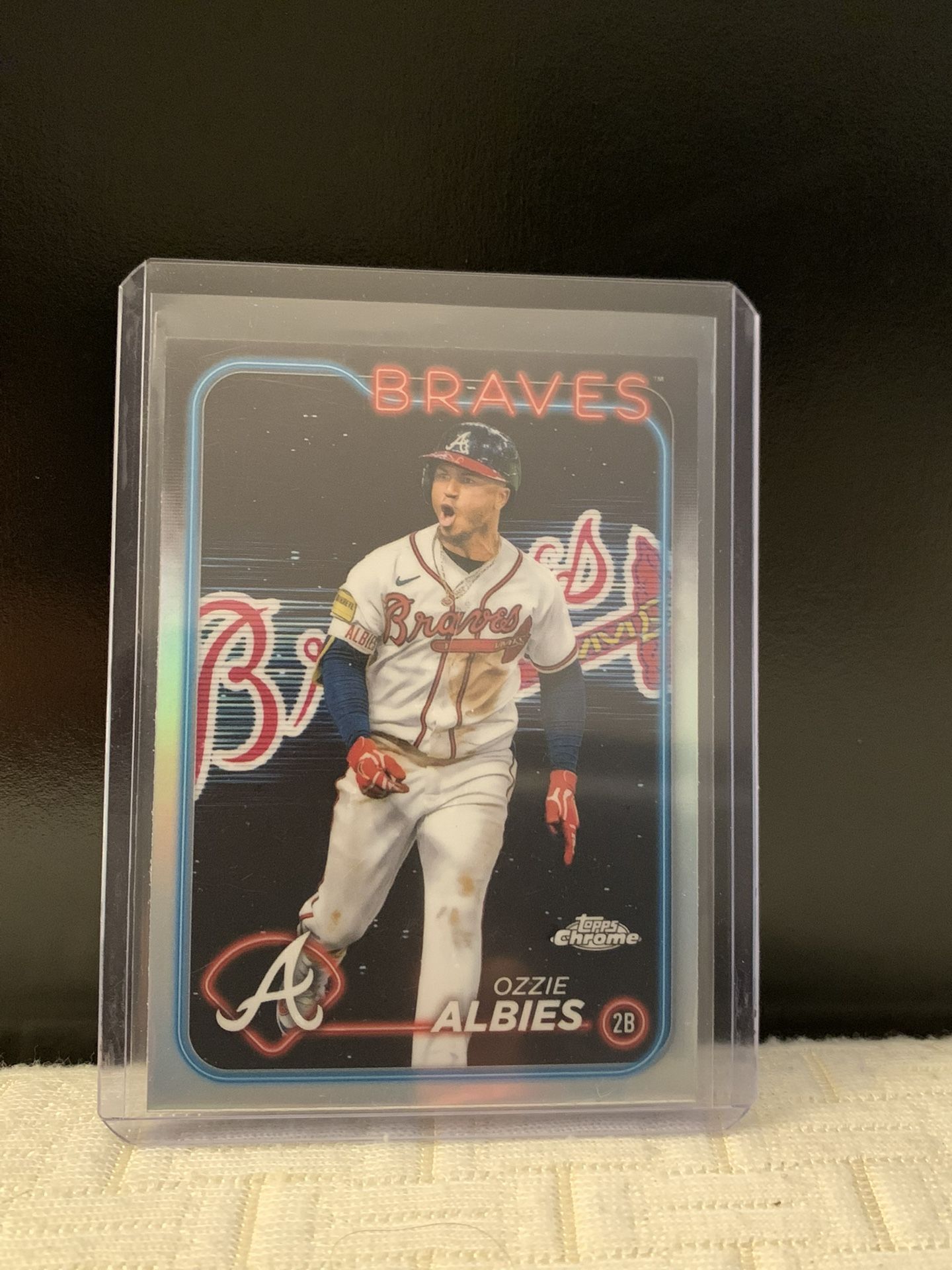 2024 Topps Chrome Ozzie Albies Lightboard Logo Refractor #9 Braves