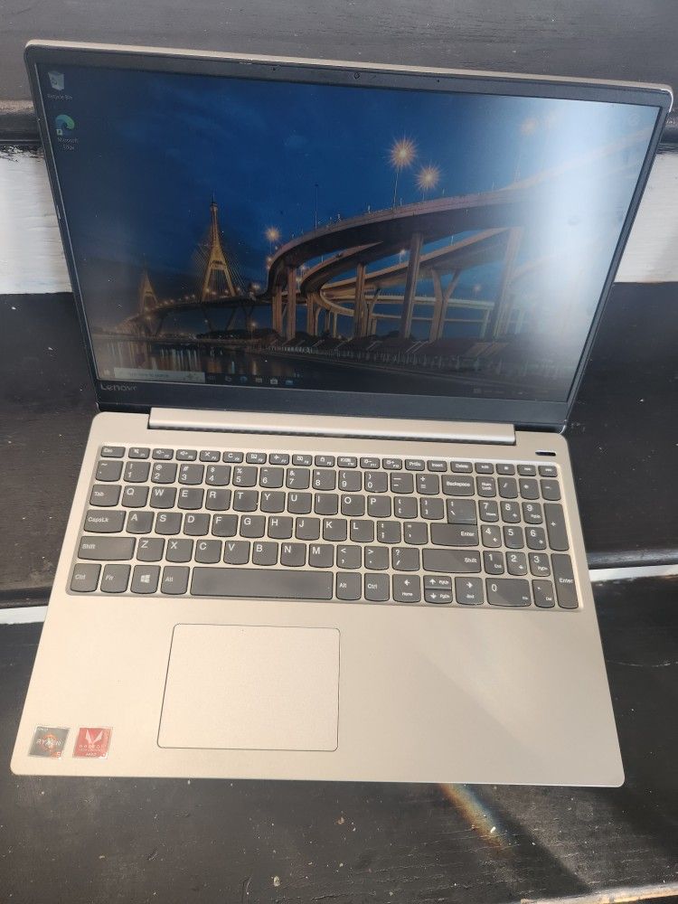 Ideapad Lenovo Win10Pro/OfficeSuite/8Gb