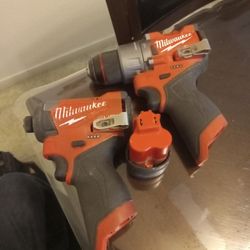 Milwaukee M12 Fuel 