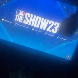 If u need a xbox hit me