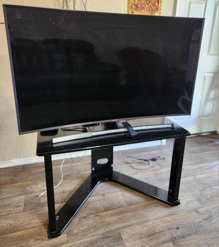 Samsung 55 Inch Curved TV