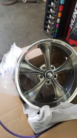 20x8.5 20x10 Ridler 695 grey with machined lip