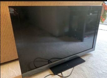 40” Sony tv with remote