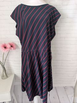 Tommy Hilfiger dress size XXL