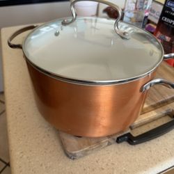 Denmark 6qt pot