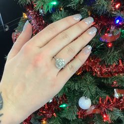 10 Karat White Gold Diamond Ring