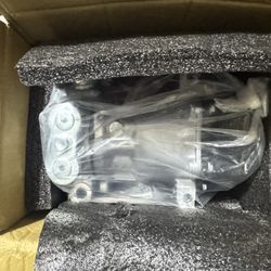 AC Compressor w/ Clutch 