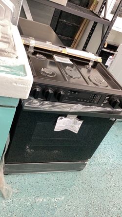 Stove gas slide in 30 inch Samsung bespoke new in box