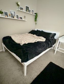 Full size Wooden bed frame *like new*