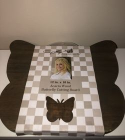 Butterfly Cutting Board
