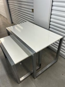 Retail Display Nesting Tables Set (2 Tables) White & Silver