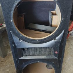 Speaker Box For Two 12in Subwoofers 