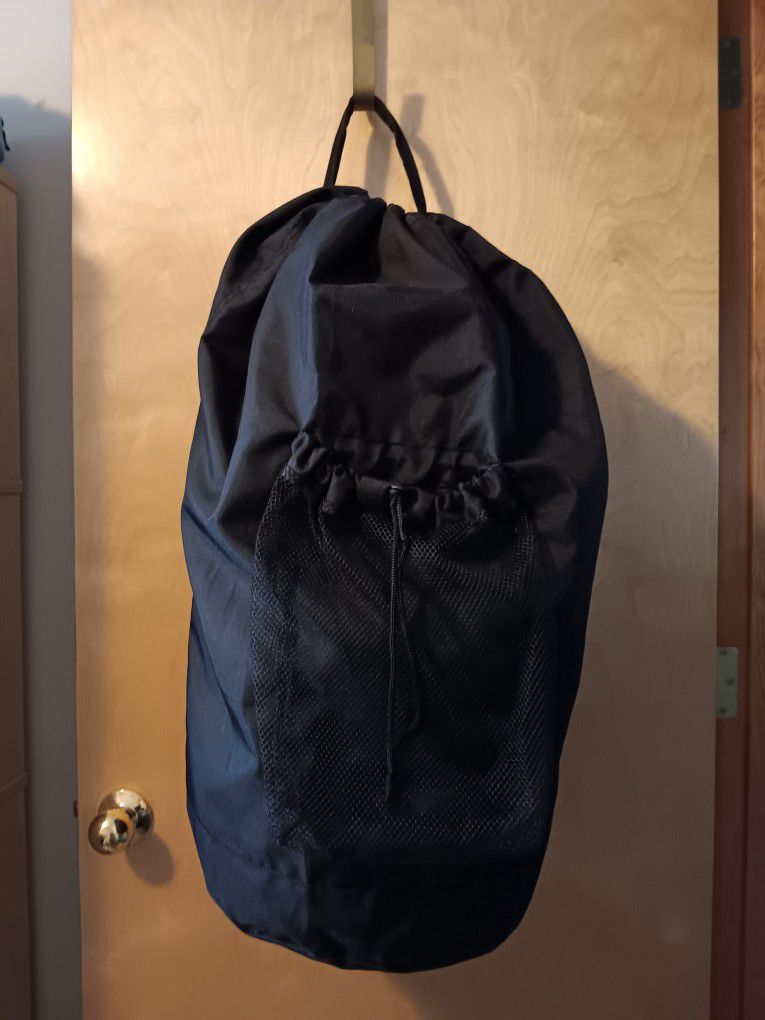 Large Tall Duffle Bag/Light Weight Camping Day Pack