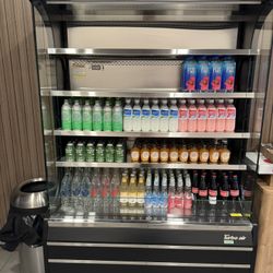 Turbo Air TOM-50W(B)-N 50in Refrigerated Open Air Merchandiser Black