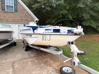 1994 Grumman 19’ Sport Deck