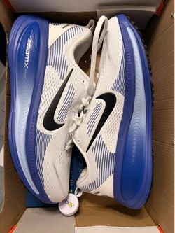Nike Vomero Size 10