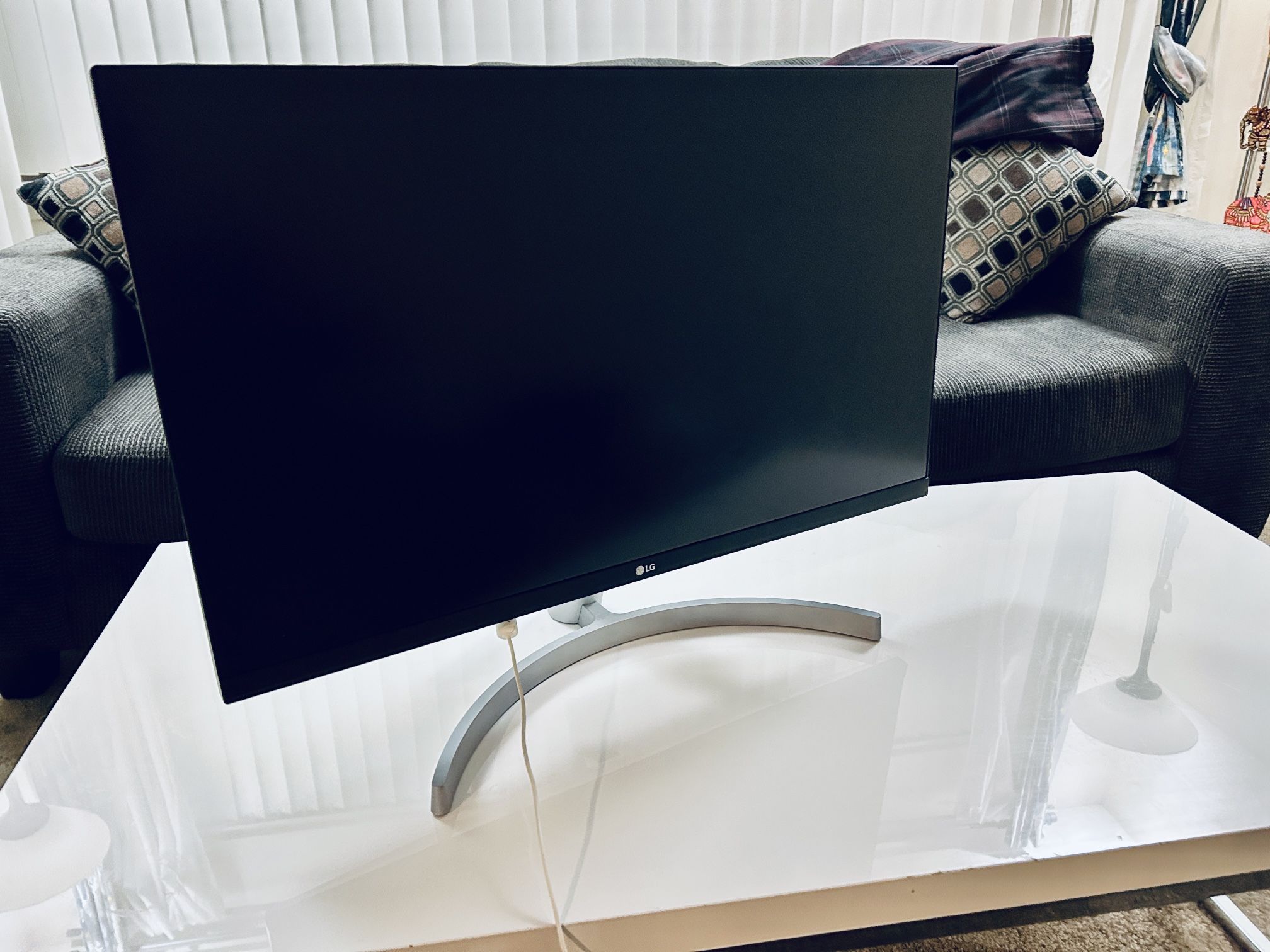 LG 27” monitor with white cables 