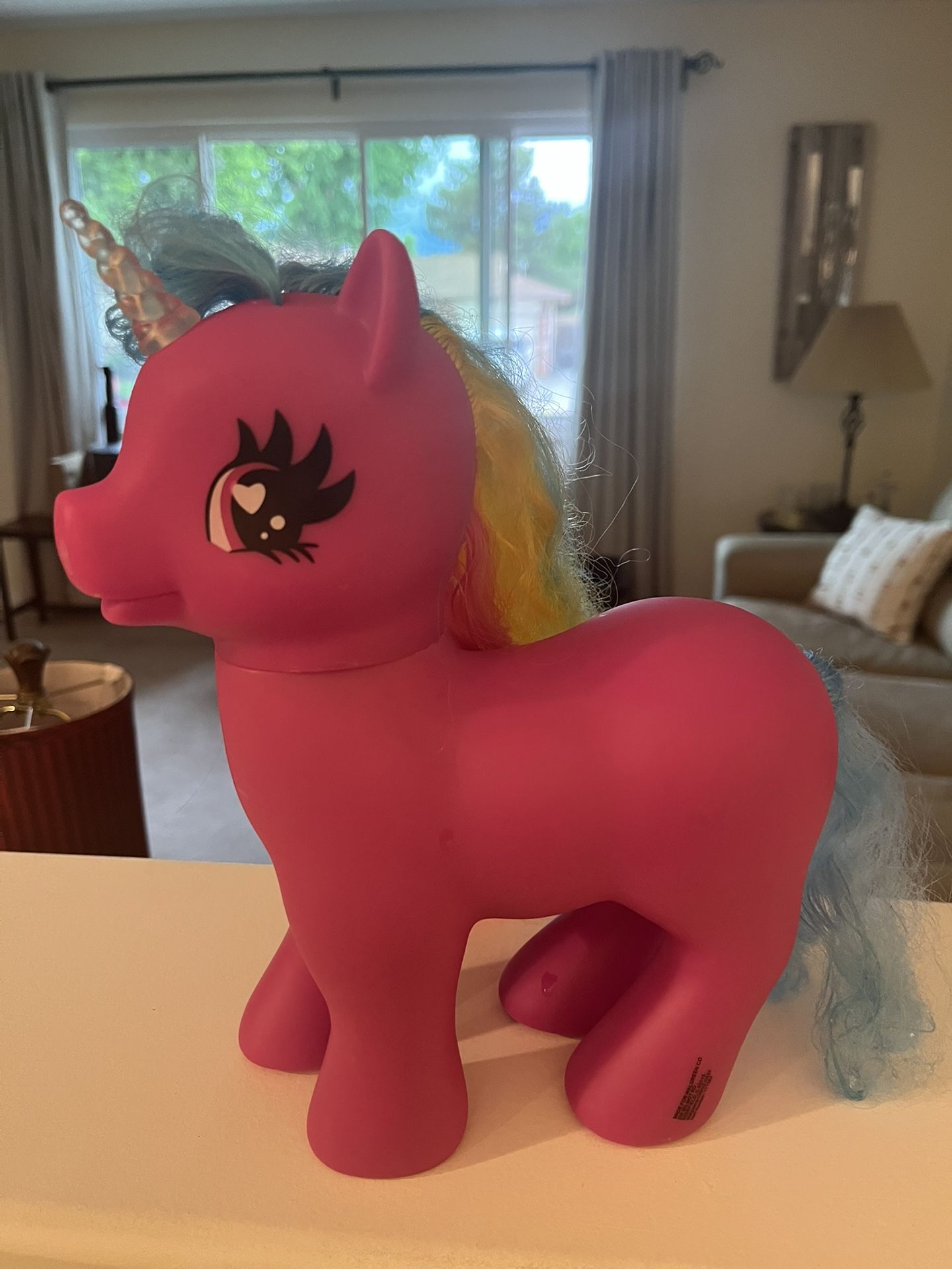 My Little Pony 10 “ Rainbow Dreams, Unicorn, Light Up Pink Pony
