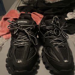 balenciaga tracks 