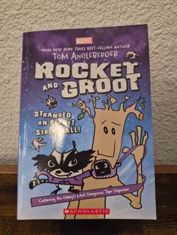Rocket And Groot Stranded on Plant Strip Mall!