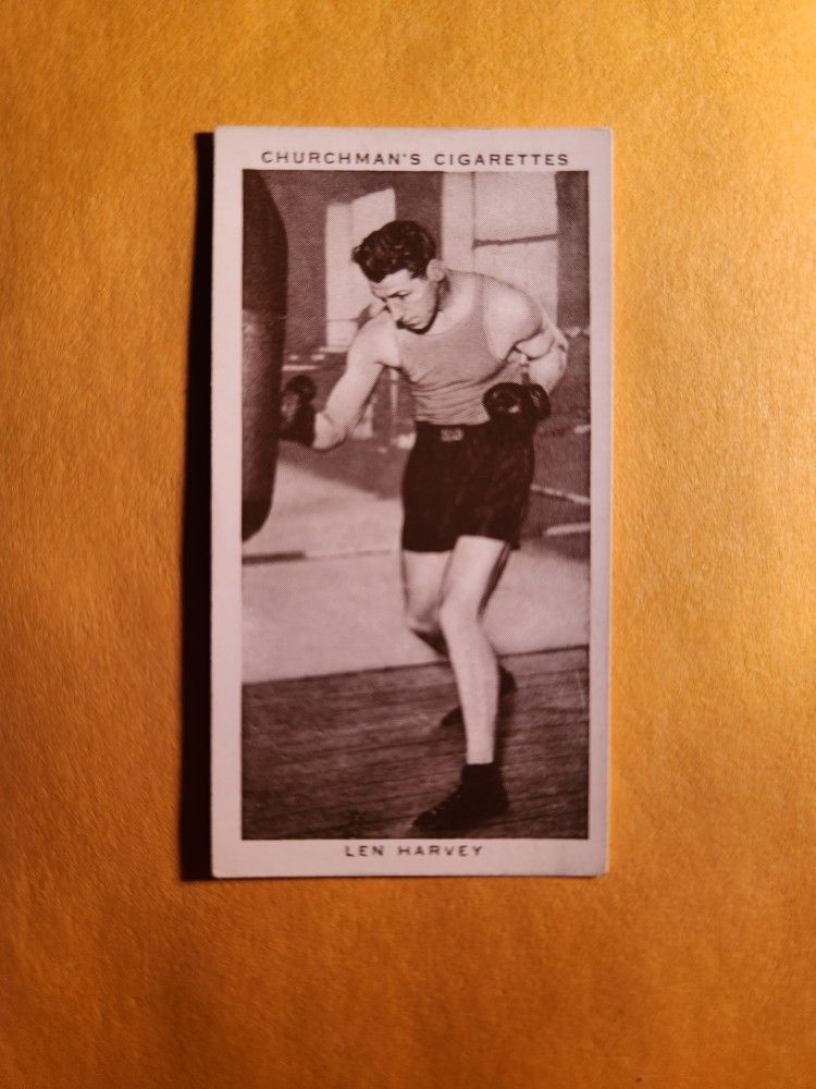 NM Authentic 1938 Churchman's Cigarettes Len Harvey Boxing Tobacco Card #18 HOF