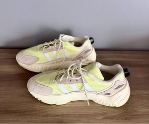 Adidas ZX 22 Boost 'Sand Yellow Tint' Size 12