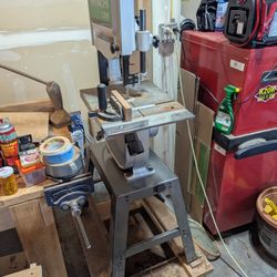 Hitachi CB13F 12" Band Saw with Stand