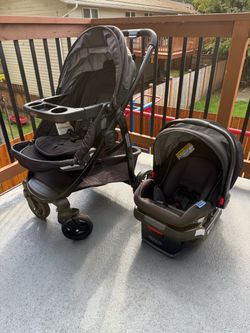 Stroller & Car Seat. Graco Modes Nest 3-in-1 Travel System.