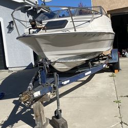 1982 Bayliner Cabin with trailer