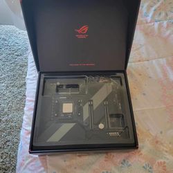 Asus X570 Hero Motherboard