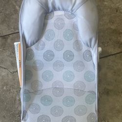 Newborn Baby Bath