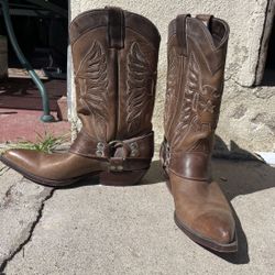 Thieves Market Boots
