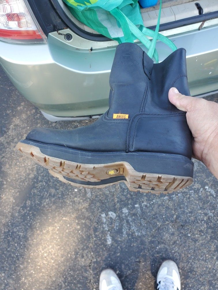 Botas