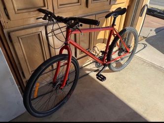 Thompson Specialized Roll 3.0 bike