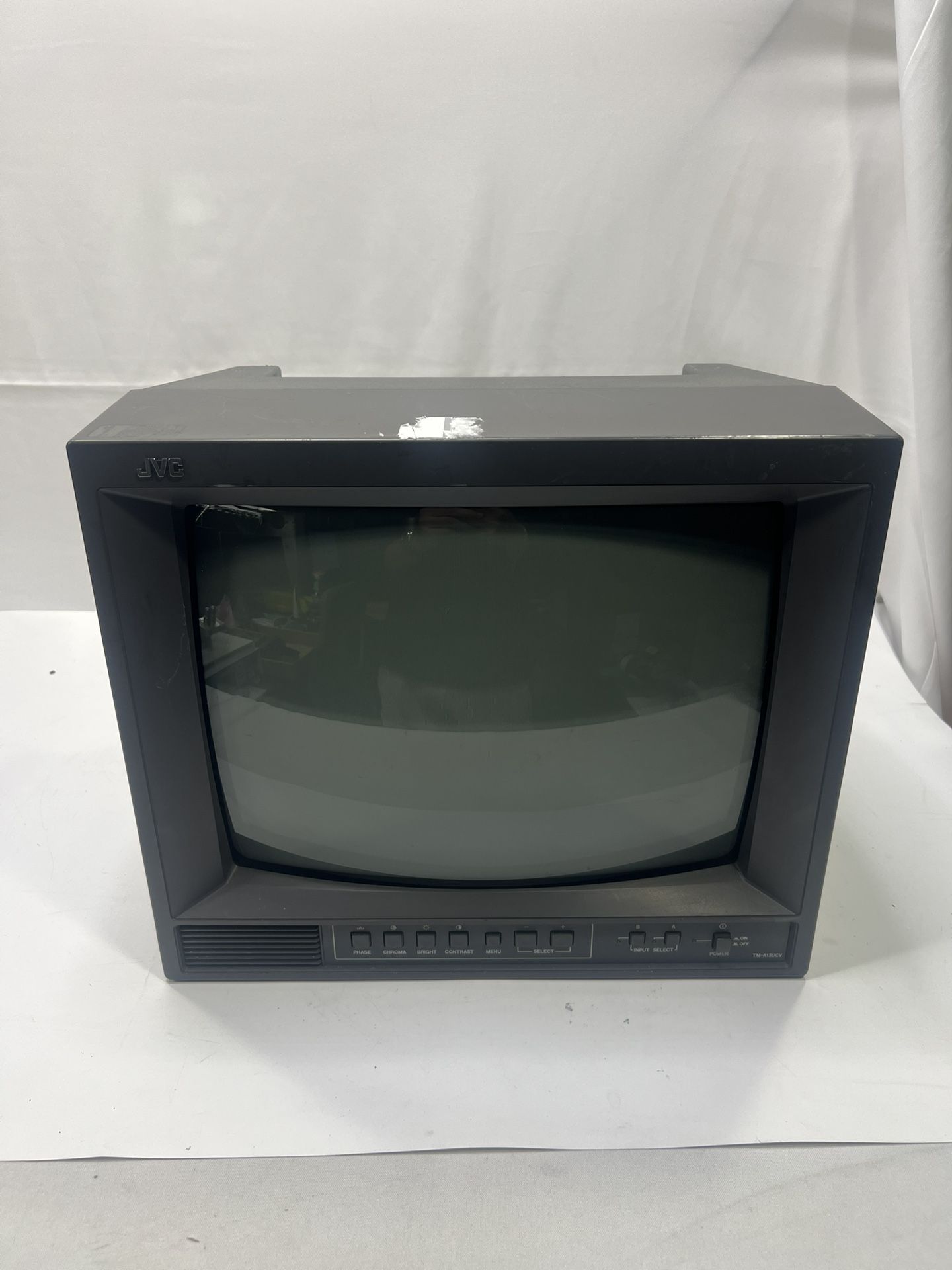 JVC TM-A13UCV Composite CRT TV - 13 Inch