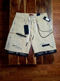 Elite Premium Denim Men's Beige Distressed Rhinestone Jorts. Size 30W.