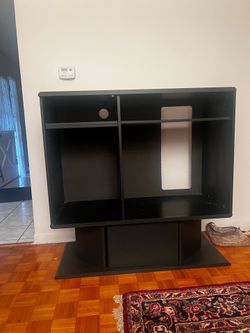 Black wall | entertainment unit