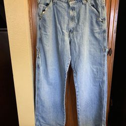 Men’s Levi jeans, loose fit carpenter 34×32