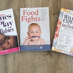 New Parenting Books Bundle – What to Expect + More ($45 Value)
