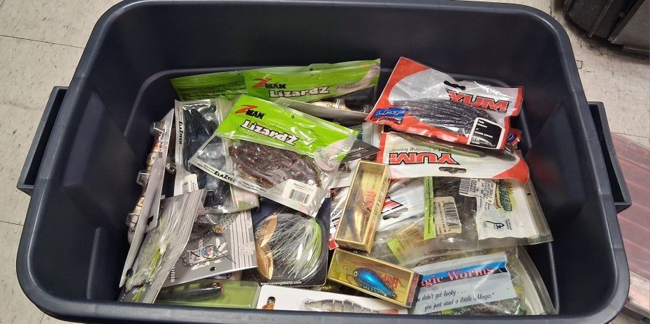 Freshwater Fishing Tackle , Crankbaits, spinners And Soft Baits.