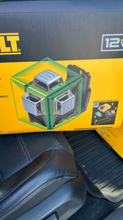 Dewalt 12v 100/165 self- leveling 3x360 line Laser