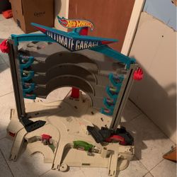 Hot Wheels Ultimate Garage As Is 