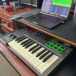 Nektar Impact Lx25+ MIDI Keyboard 