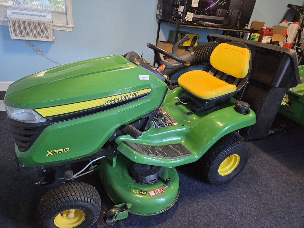 John Deere Riding Mower - Serious Buyers Only