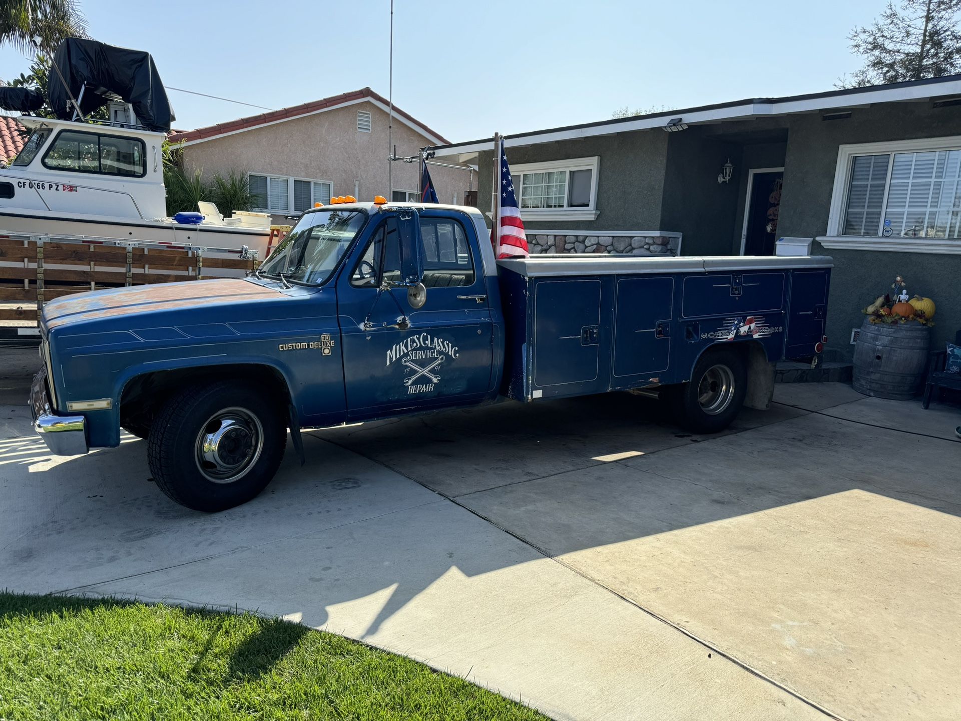 Chevy C-30