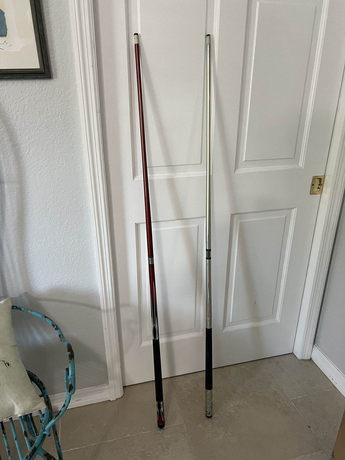 Pool Cues / Two Piece 