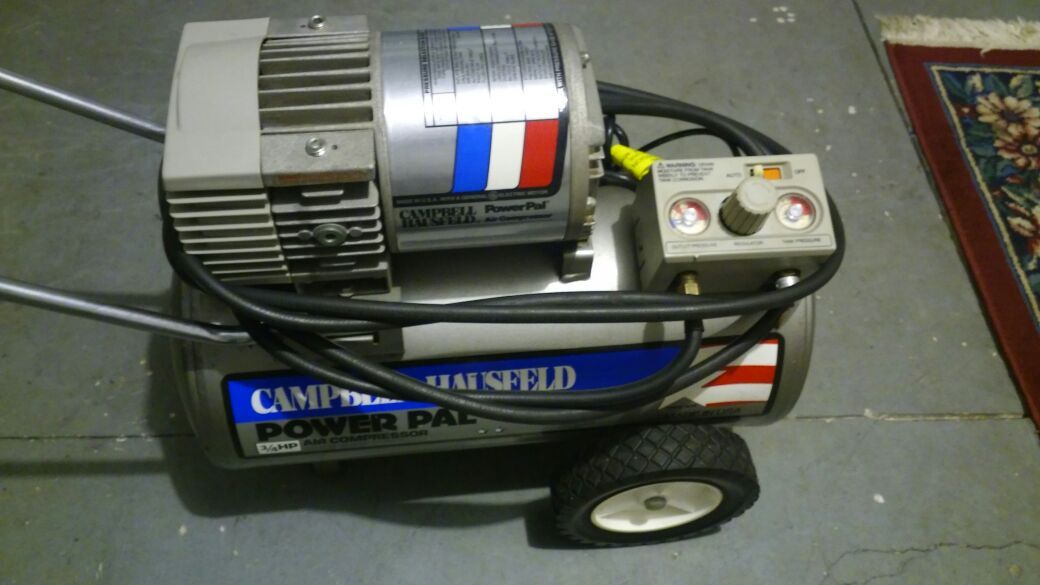 CAMPBELL HAUSFELD POWER PAL, 3/4 HP AIR COMPRESSOR, MADE U S A.7.5 GALLON MODEL MT500102.