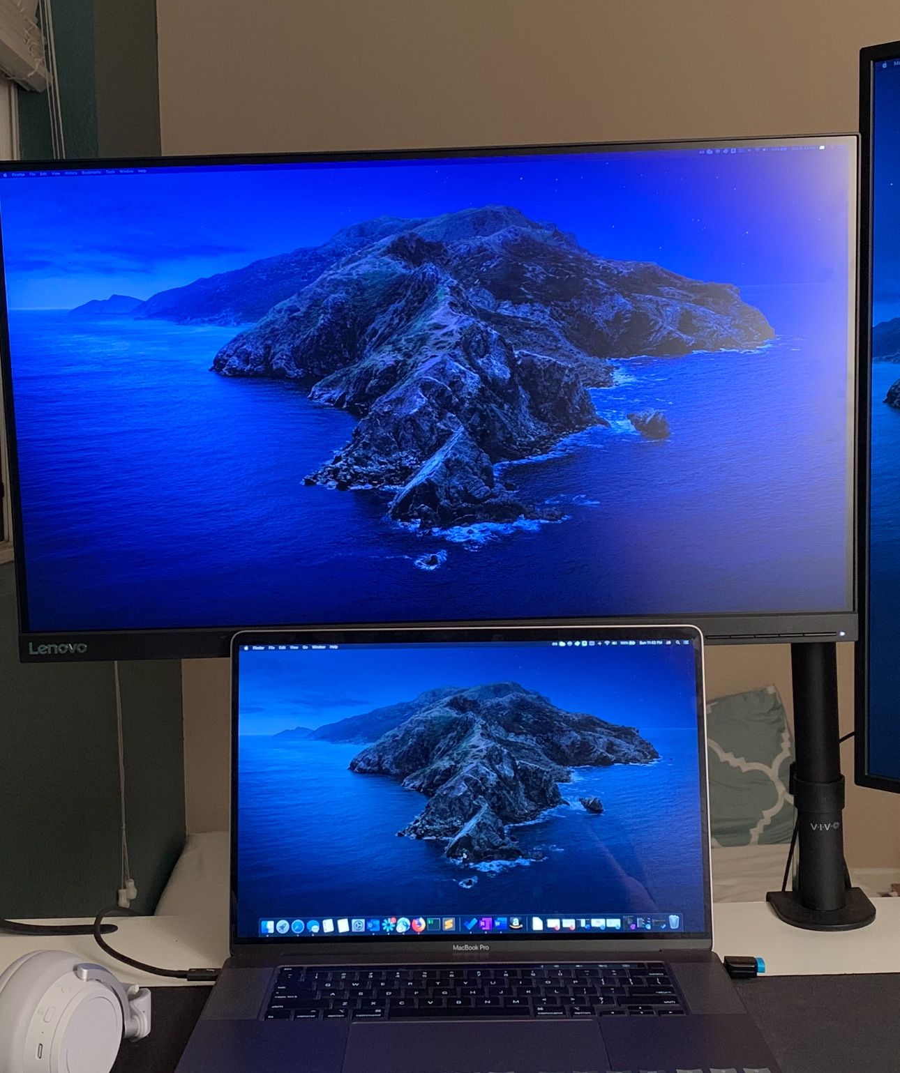 Lenovo 28” 4K UHD Monitor L28u-30 – Like New w/ Box
