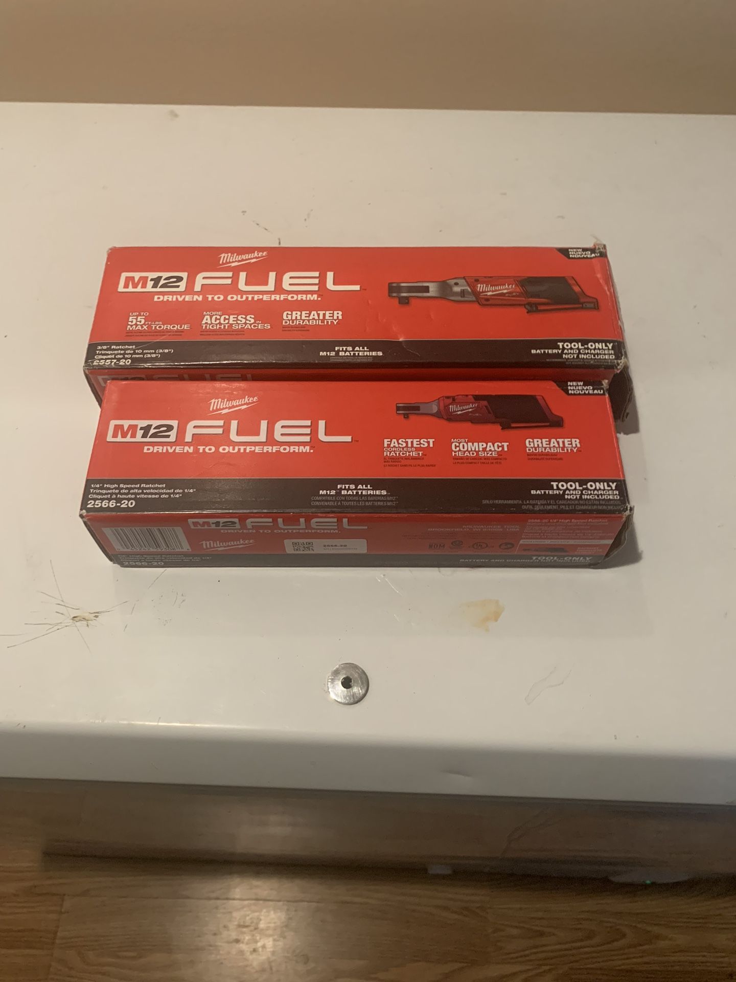 Milwaukee Fuel Ratchet 1/4 Inches & 3/8 Inches